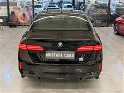 بی ئێم دەبڵیو سیریەس 5